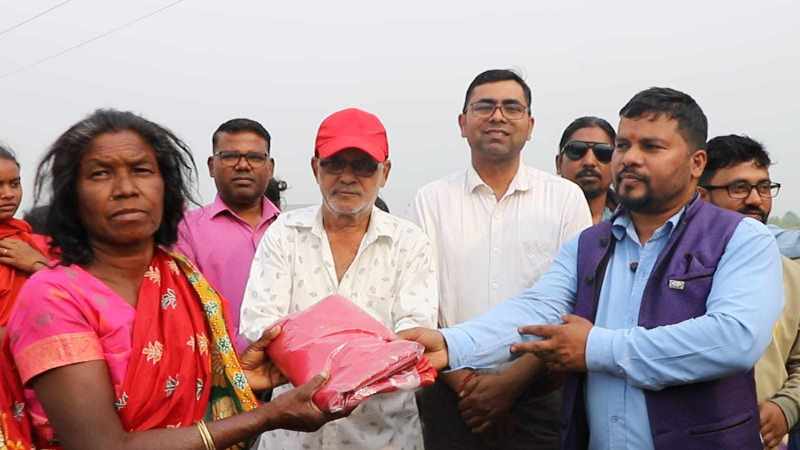सदभाव साकोसको अग्नि पीडितलाई सहयोग 